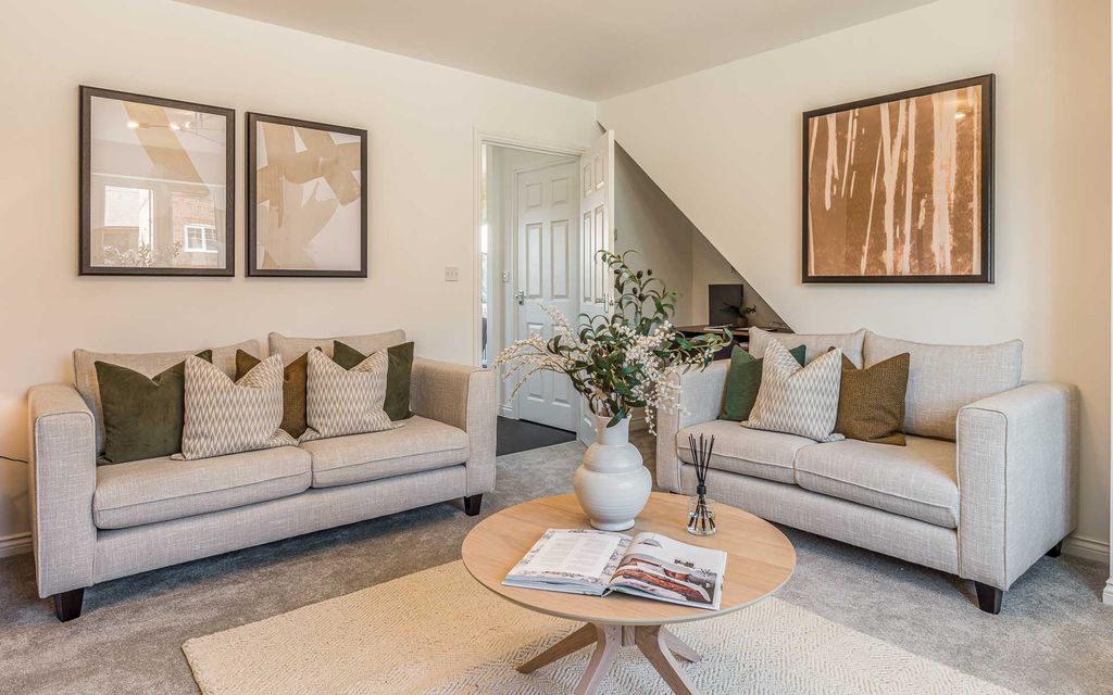 Property photo 3 of 13