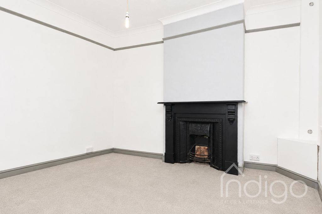 Property photo 3 of 13 Lounge 1.Png