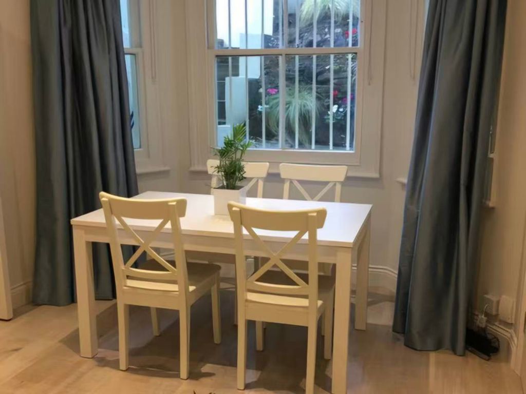 Property photo 3 of 9