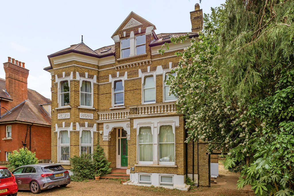 Property photo 1 of 9 10, 8A Harold Road, Se19 - 10 1