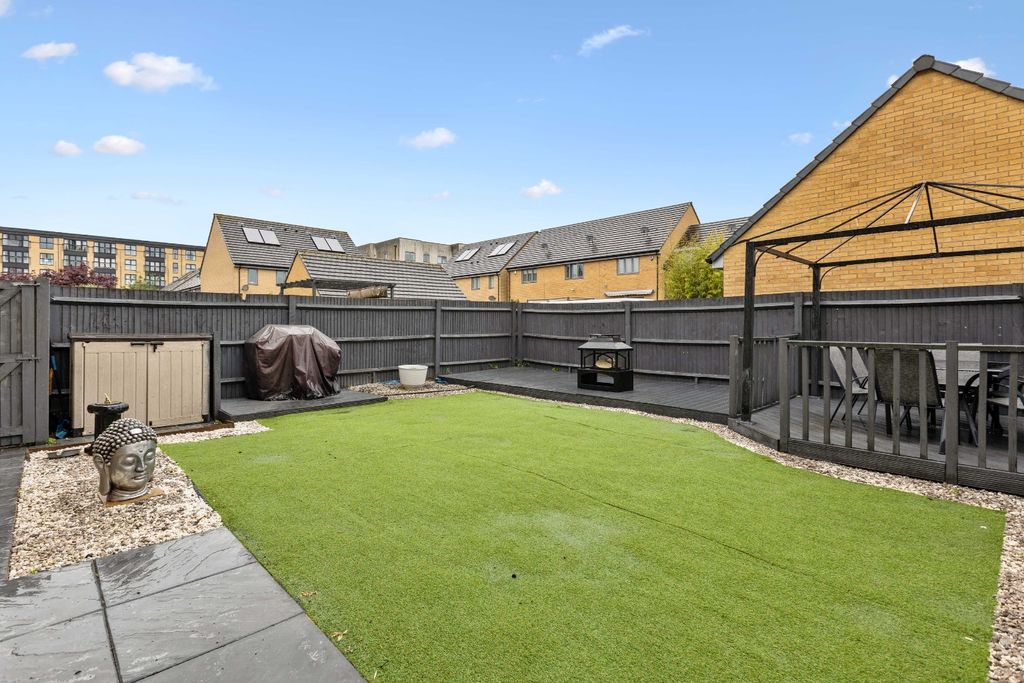 Property photo 3 of 20 2859813
