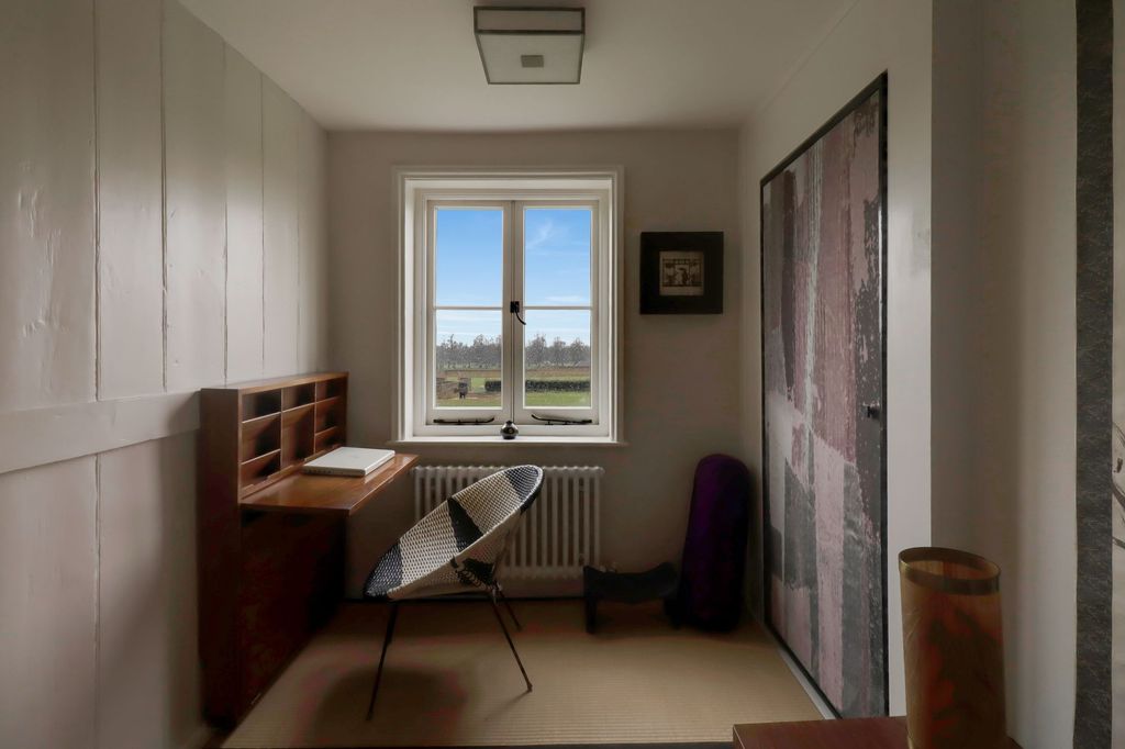 Additional image 27 of 5 bed semi-detached house for saleHampton Court Road, East Molesey KT8