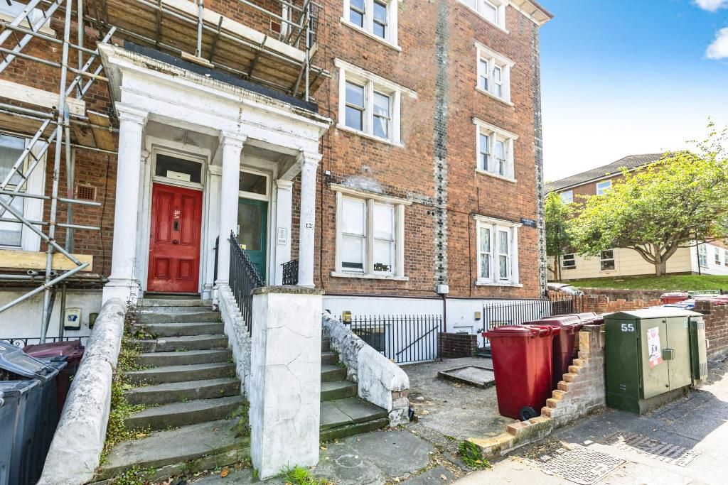 Property photo 1 of 6 1