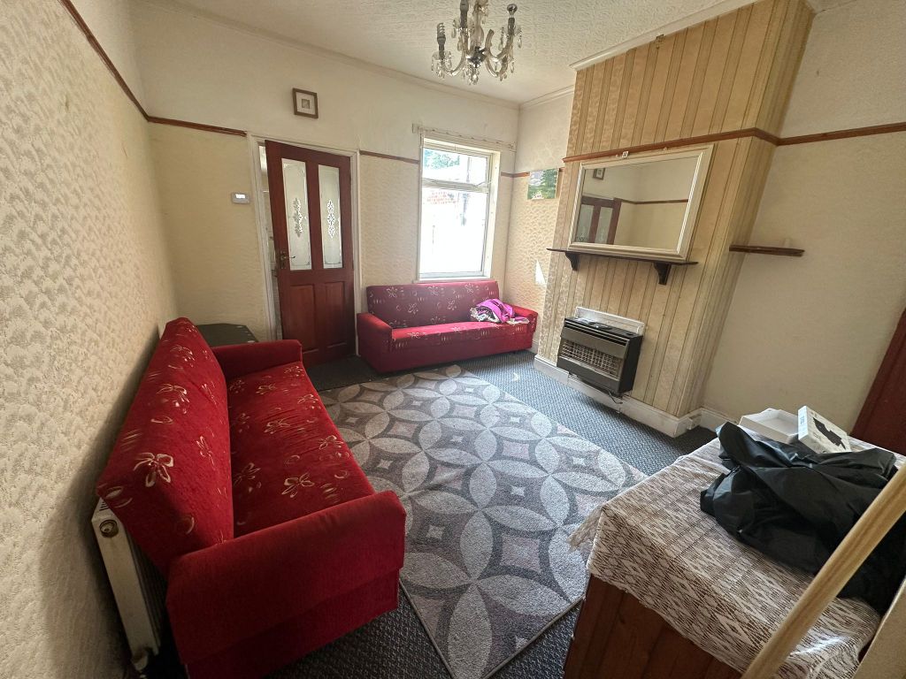 Property photo 3 of 11