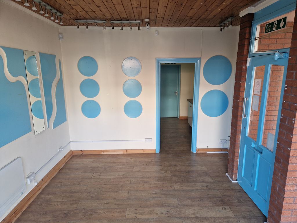 Property photo 2 of 4