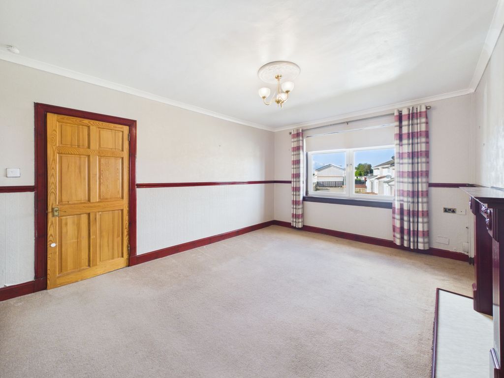 Property photo 3 of 23
