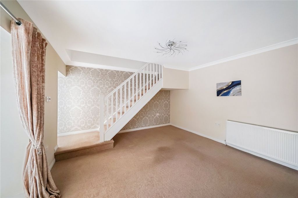 Property photo 3 of 16 Picture No. 05