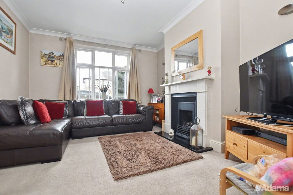 Property photo 3 of 43