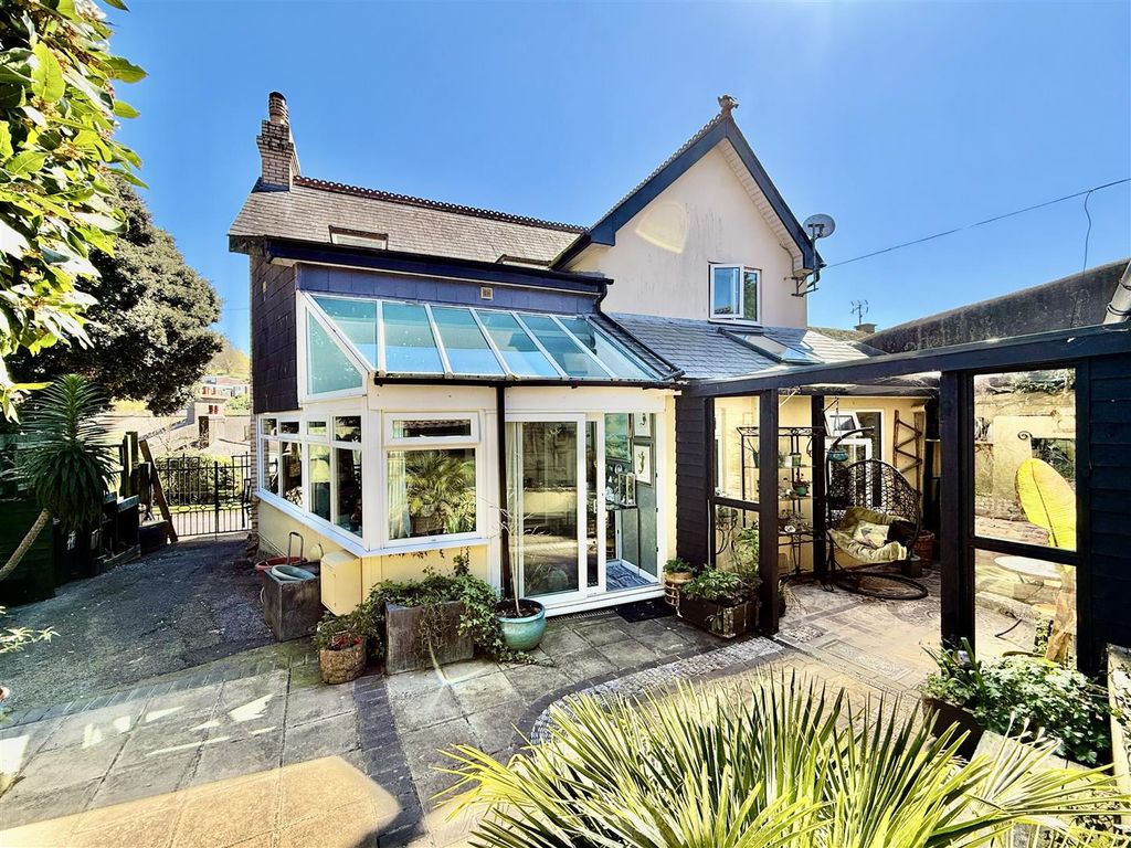 Property photo 2 of 26 Rear Of Coombe Bank Lodge.Jpg