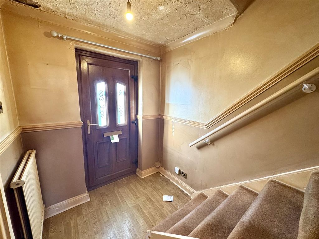 Property photo 2 of 16 Reception Hall