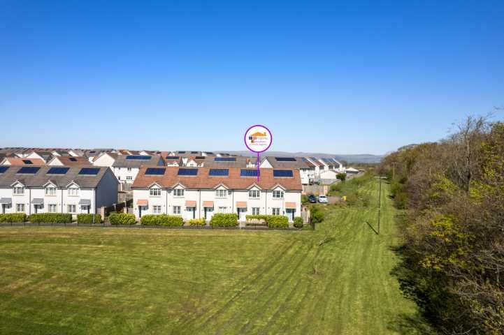 Property photo 1 of 28