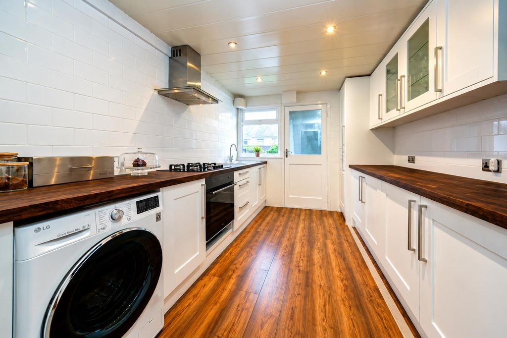 Property photo 2 of 16 4.Png