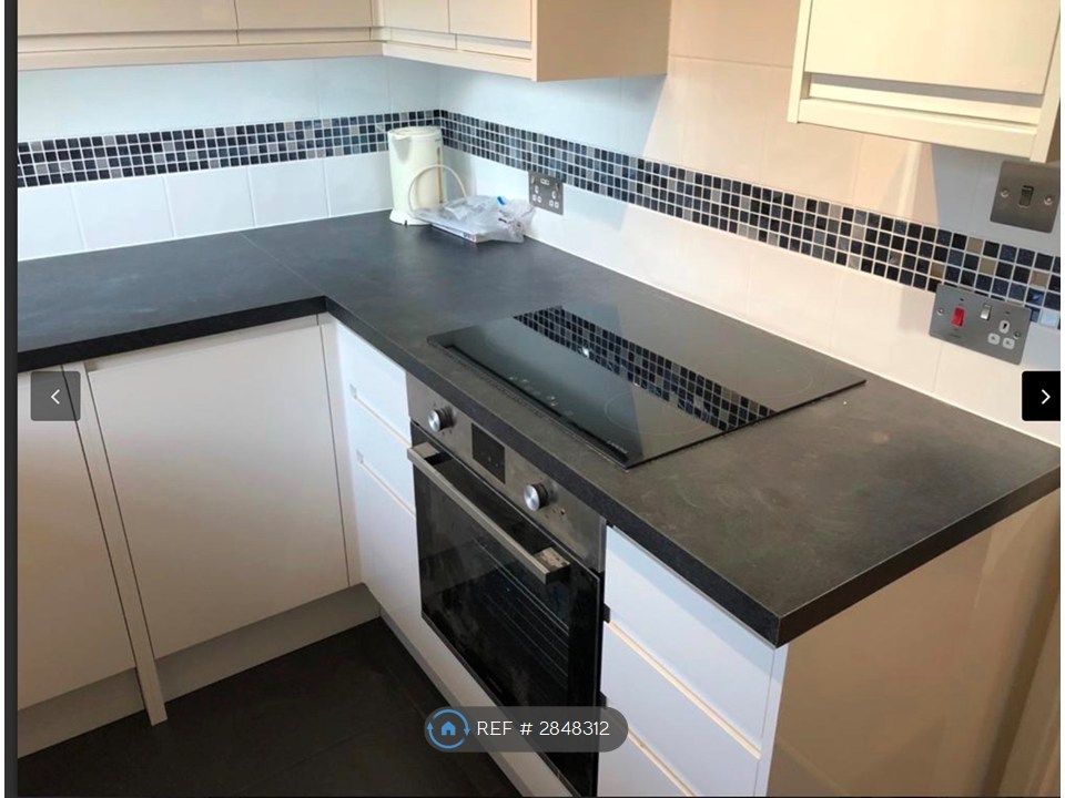 Property photo 2 of 14 Kitchen