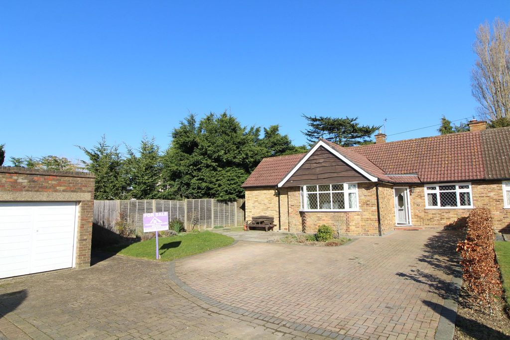 Property photo 2 of 18 Photograph 1