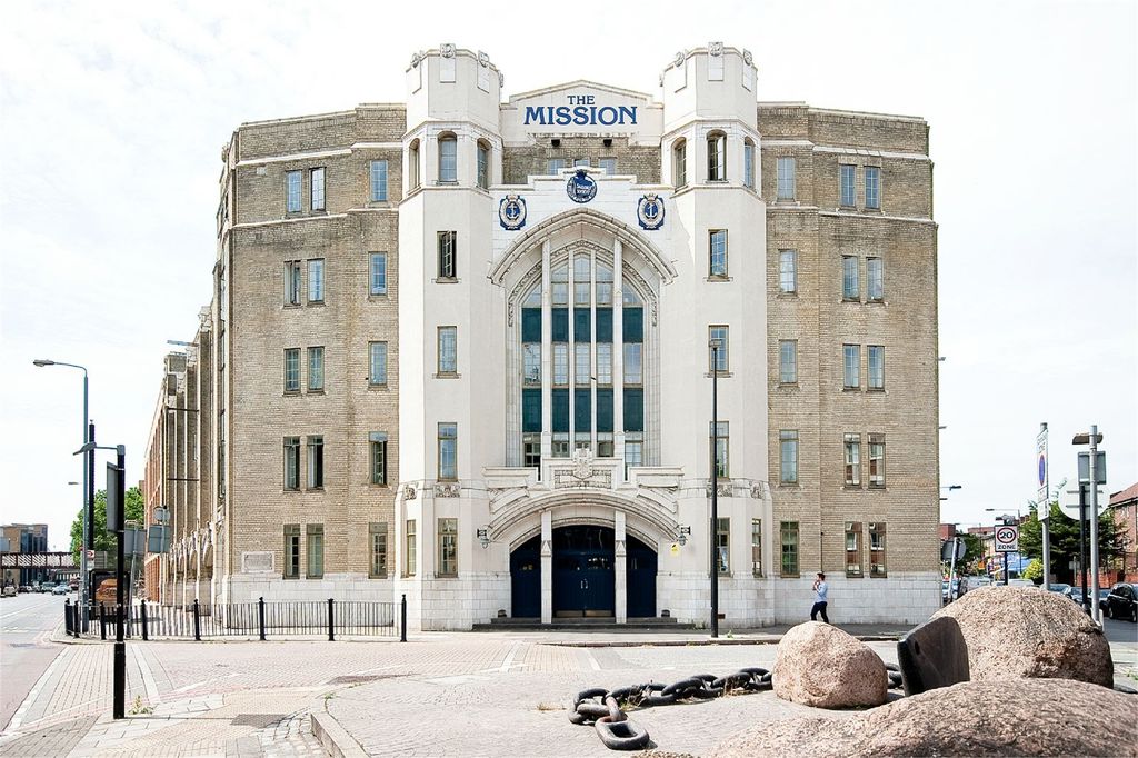 Property photo 1 of 12 Picture 2