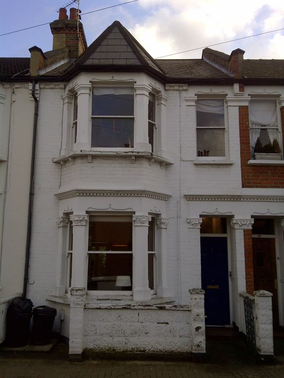 Property photo 1 of 8 Front