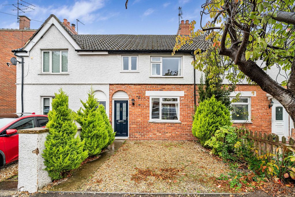 Property photo 1 of 16