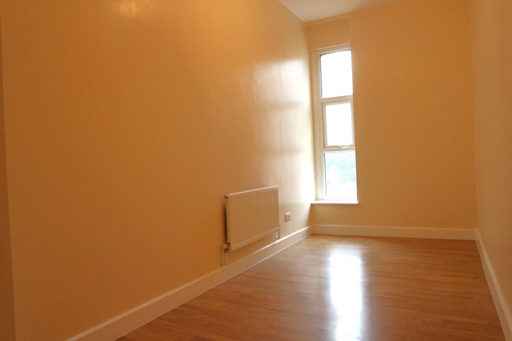Property photo 2 of 5 2.Jpg