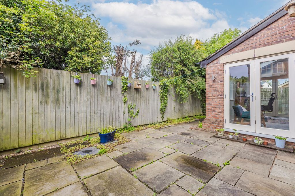 Property photo 3 of 29