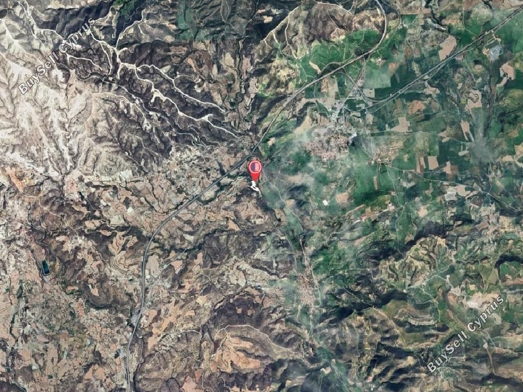 Property photo 3 of 4