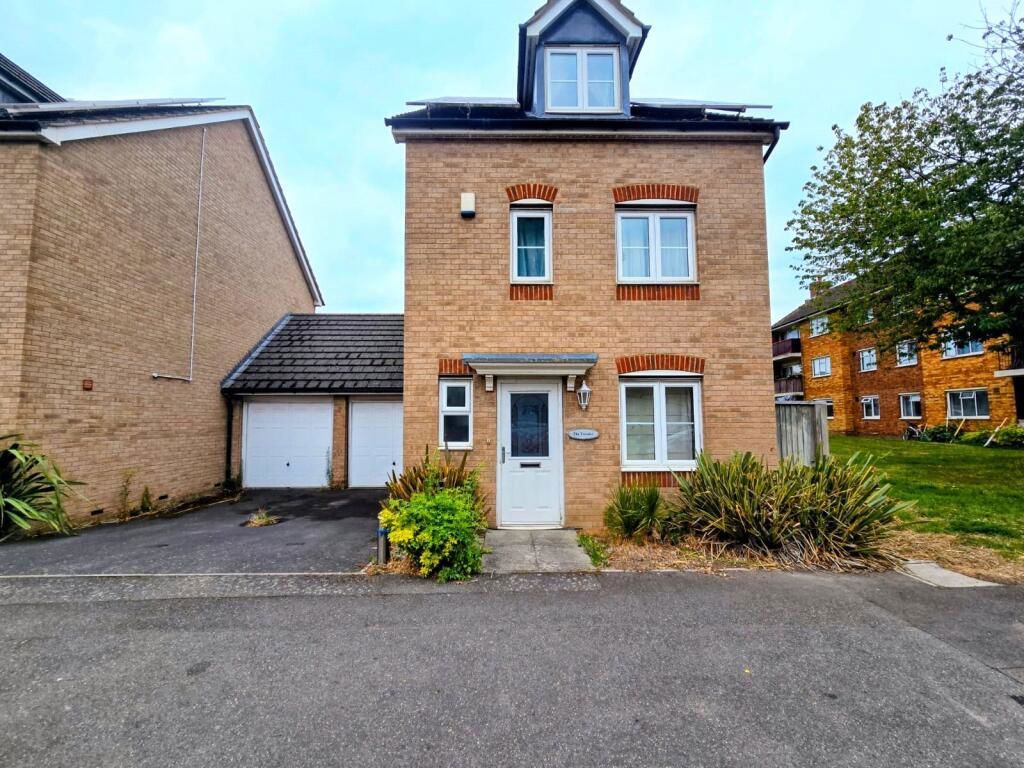 Property photo 1 of 18