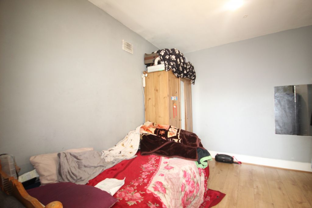 Property photo 3 of 10 Gallery