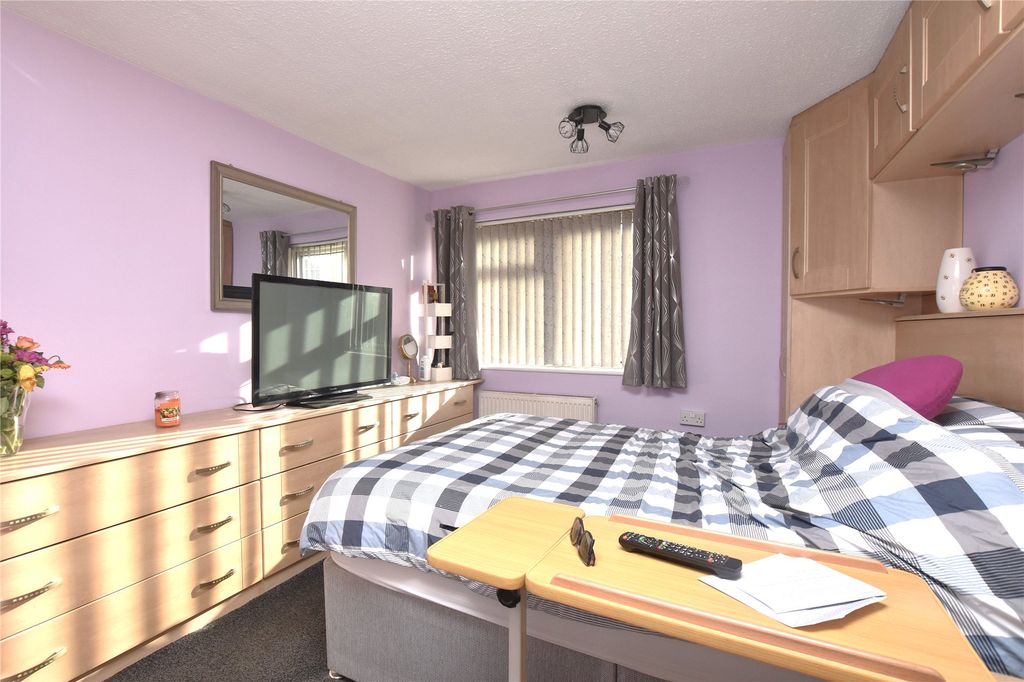 Property photo 3 of 9 Bedroom One