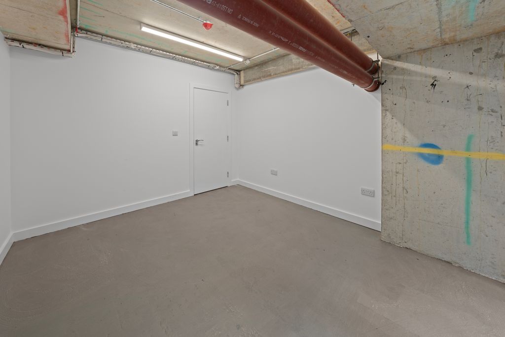 Property photo 3 of 3