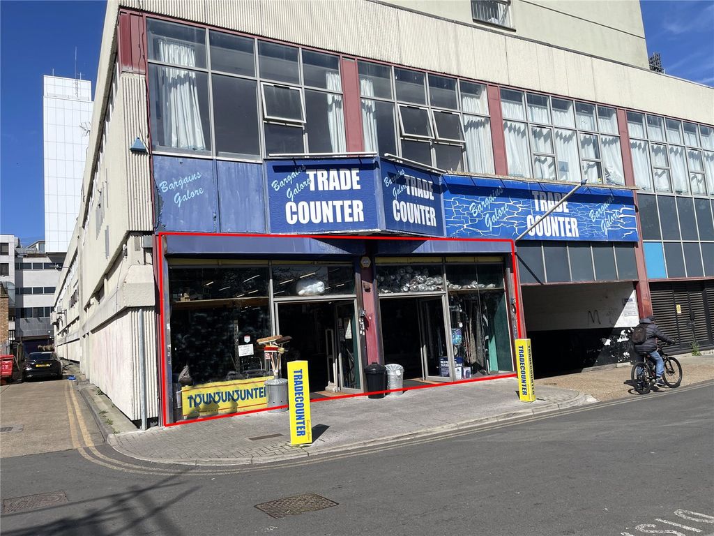 Property photo 2 of 18 Picture No. 20