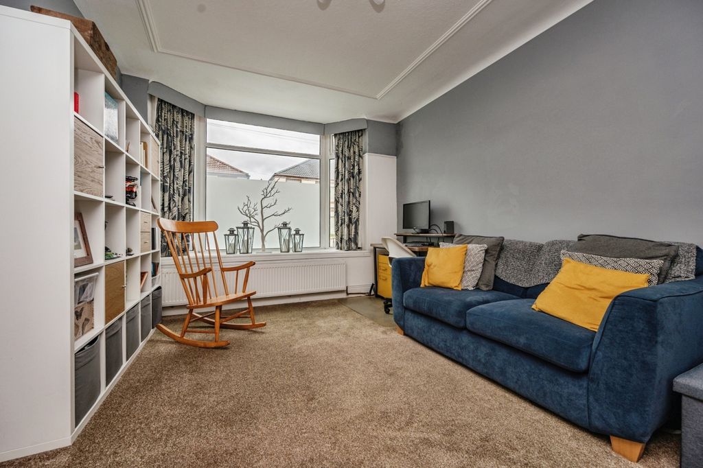 Property photo 3 of 16 Pbox-Img.Jpg