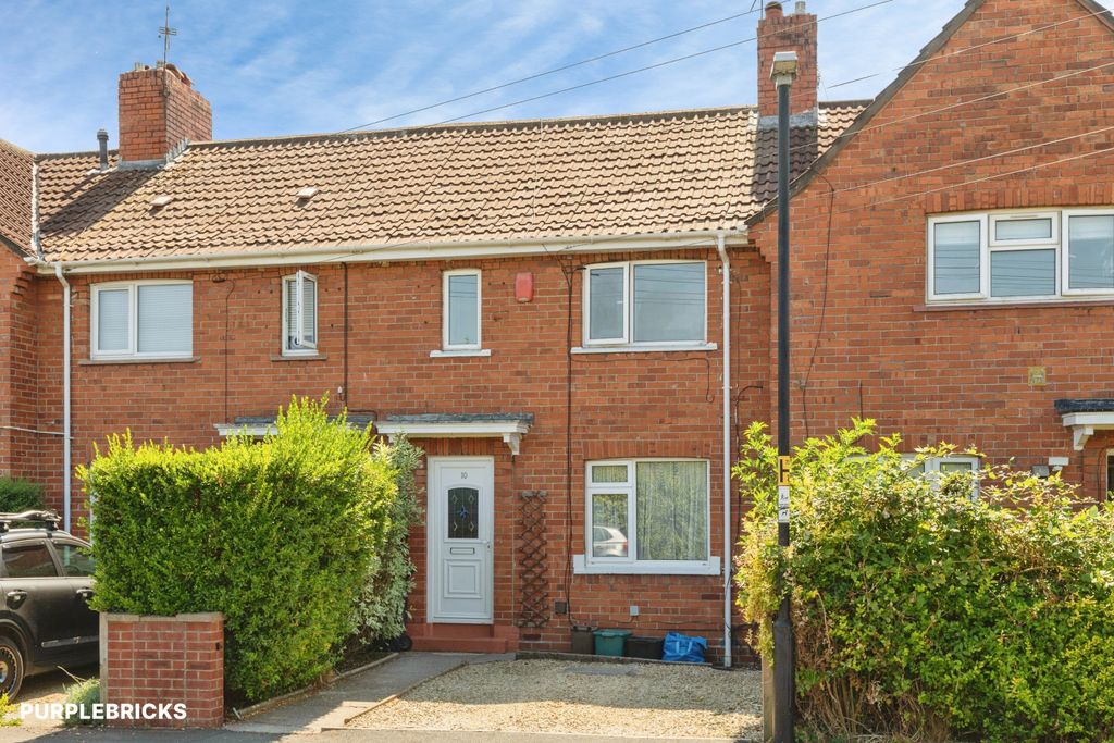 Property photo 1 of 11