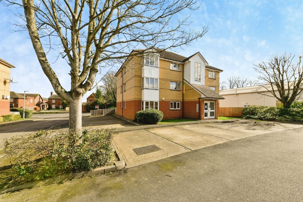 Property photo 1 of 14