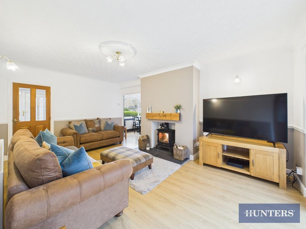 Property photo 3 of 21 Cam01999G0-Pr0491-Still020.Jpg