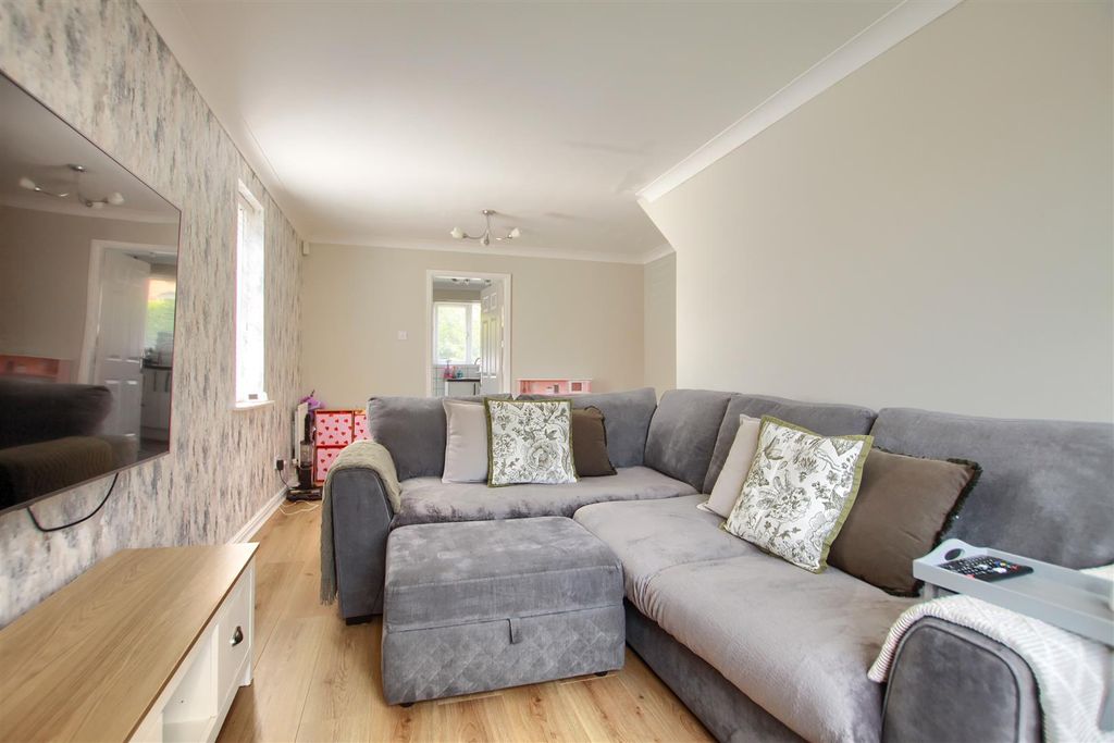 Property photo 3 of 8 ml4.Jpg