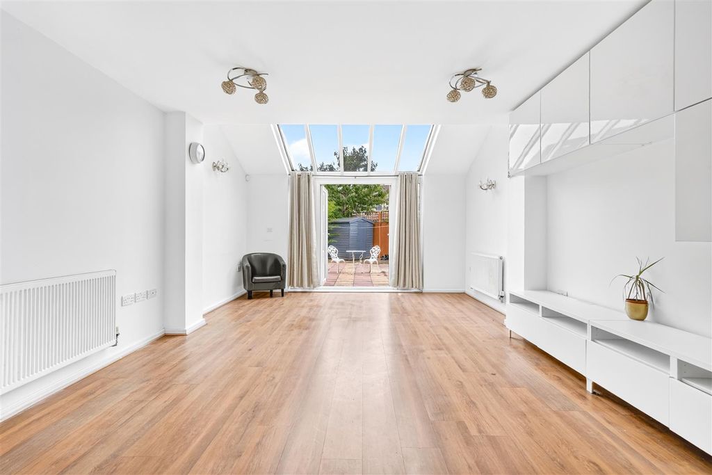 Property photo 3 of 15 03.Jpg