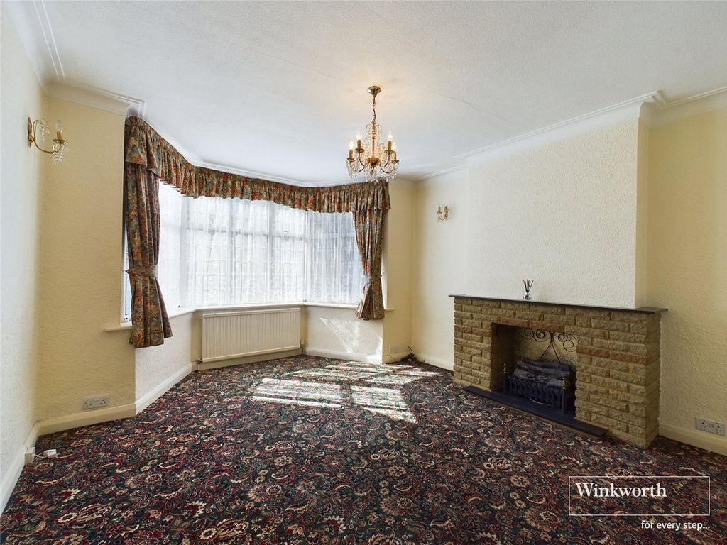 Property photo 3 of 14 Reception Room