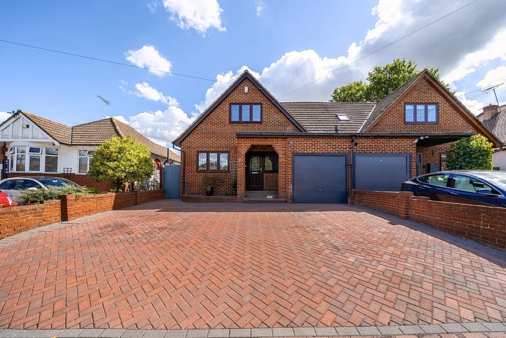 Property photo 1 of 12