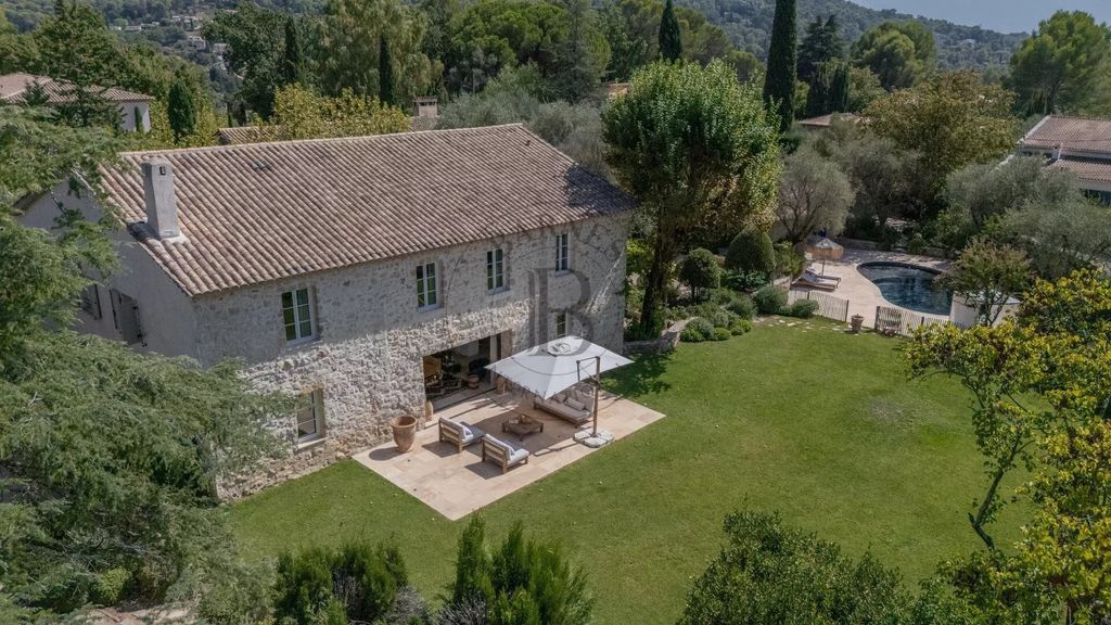 Property photo 1 of 31 Mougins – Renovated Stone Property