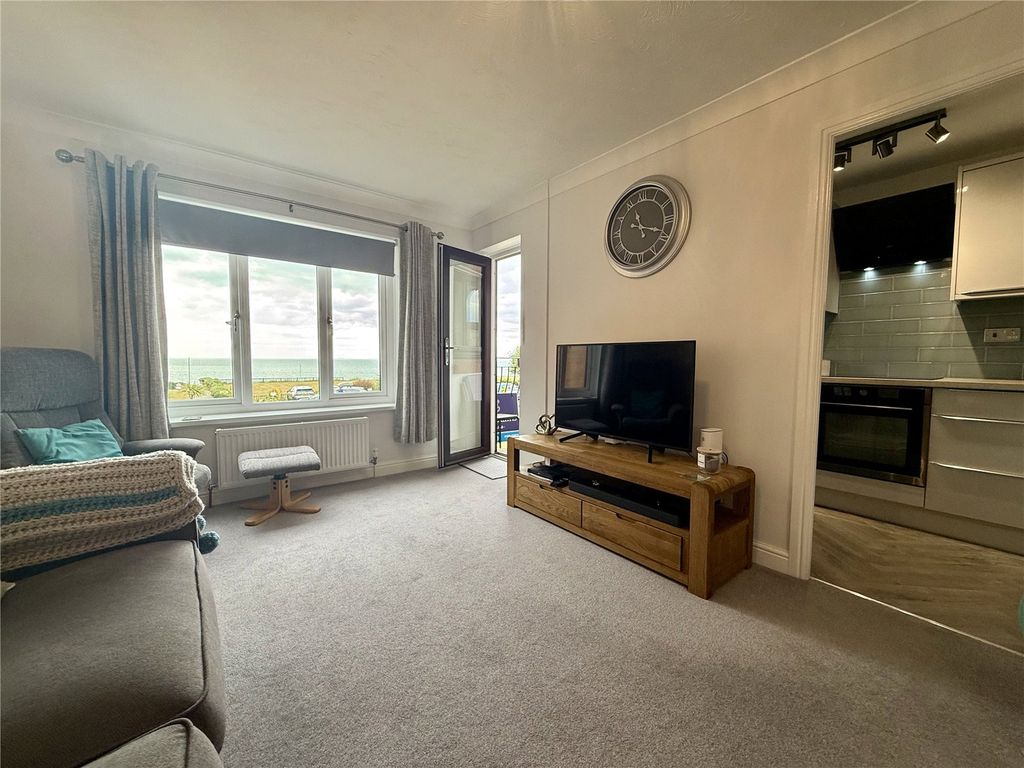 Additional image 7 of 2 bed flat for saleAlexandra Court, Bridlington, East Riding Of Yorkshire YO15