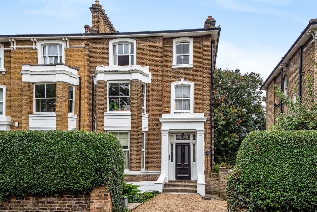 Property photo 1 of 11 769147 (1)