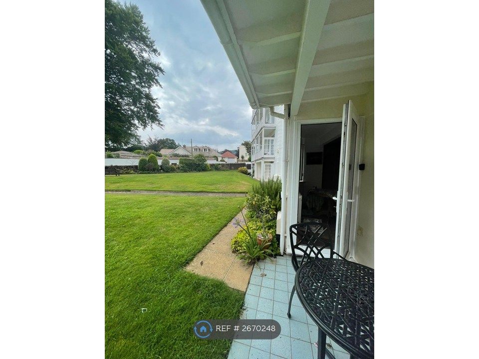 Property photo 3 of 21 Patio