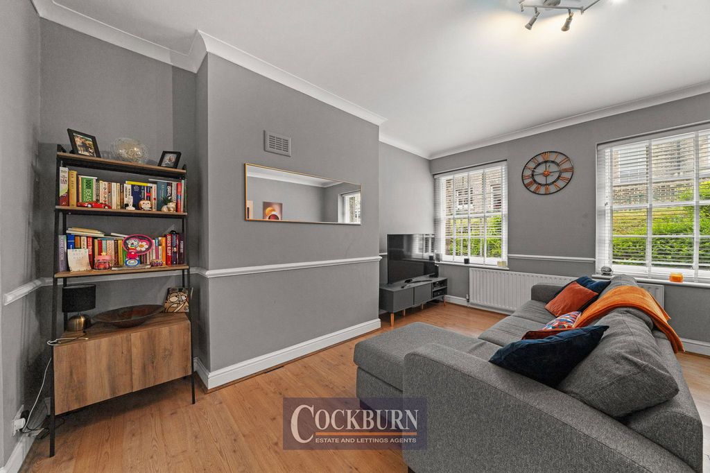 Property photo 3 of 29