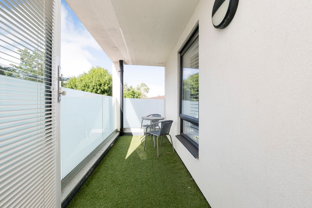 Property photo 3 of 20 Pbox-Img.Jpg