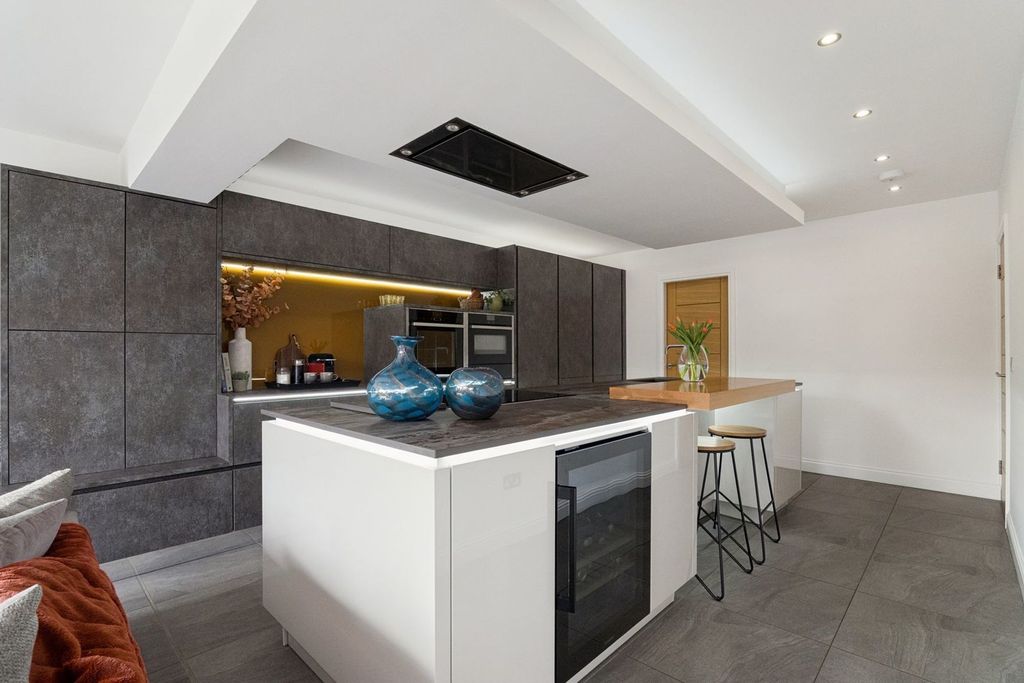 Additional image 10 of 4 bed property for saleMidton Road, Ayr KA7