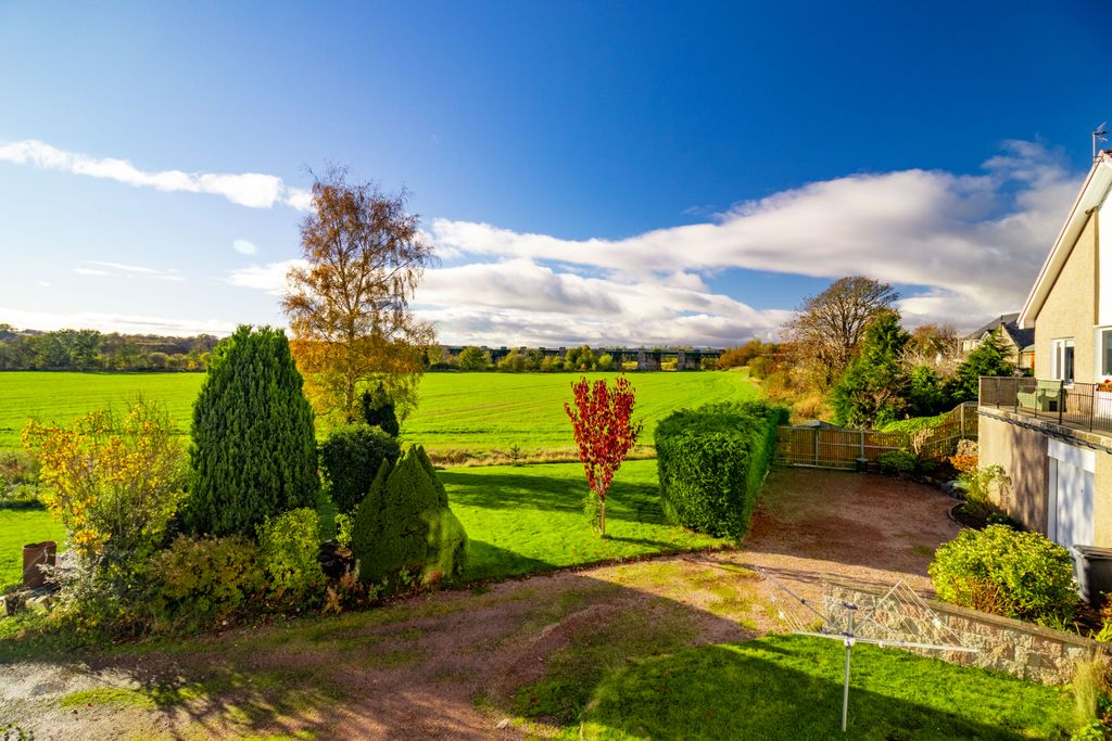 Property photo 2 of 42 Balcony Views