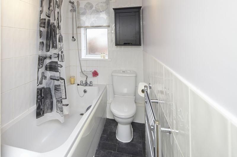 Property photo 3 of 7 Photo 2