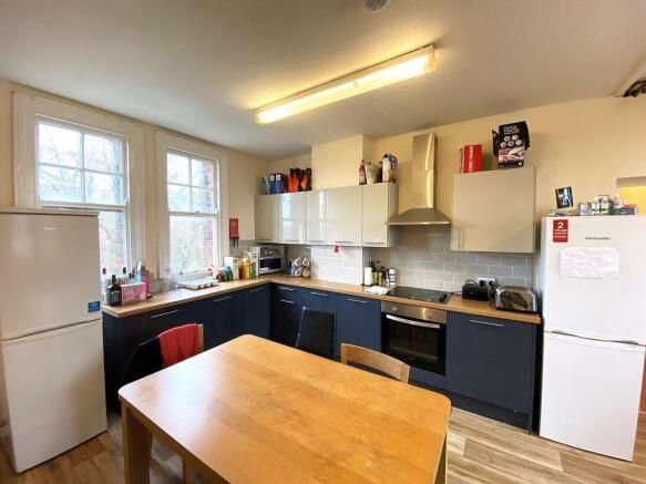 Property photo 2 of 10 Image
