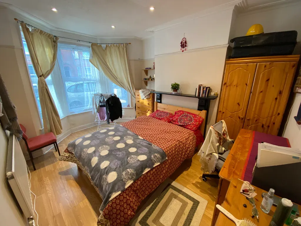 Property photo 2 of 11 Images