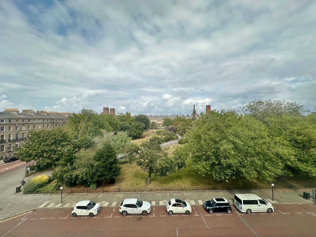 Property photo 2 of 12 Photo 2