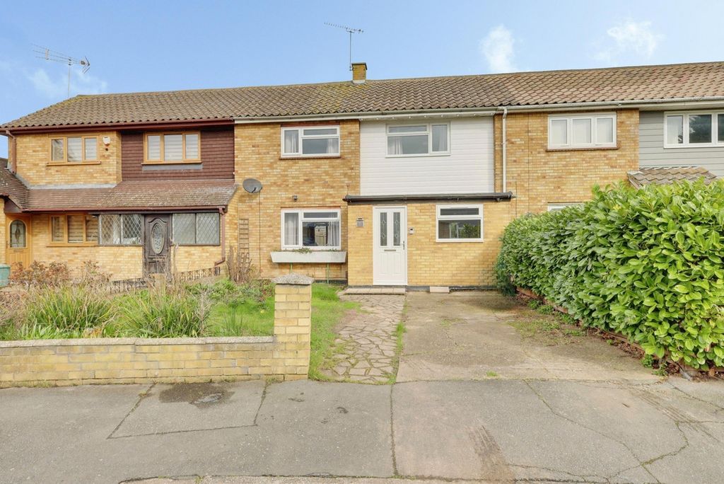 Property photo 1 of 18